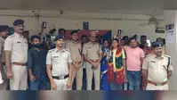 ऑपरेशन मुस्कान बना खुशियों की वजह, जमुई पुलिस ने 26 लोगों को लौटाए खोए मोबाइल, चेहरों पर फिर आई मुस्कान