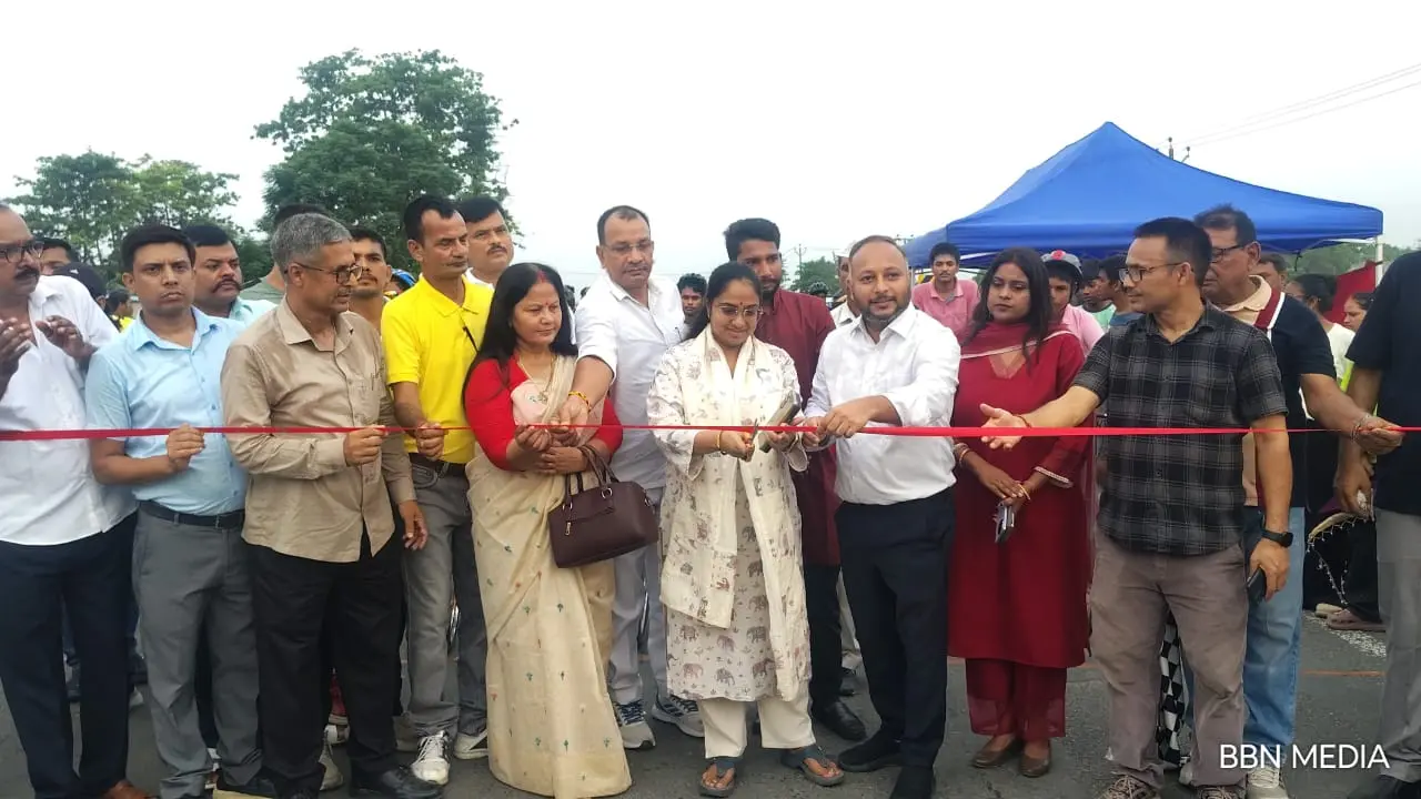 फोटो, उद्घाटन करते अतिथि | Prabhat Khabar Network फोटो, उद्घाटन करते अतिथि | Prabhat Khabar Network