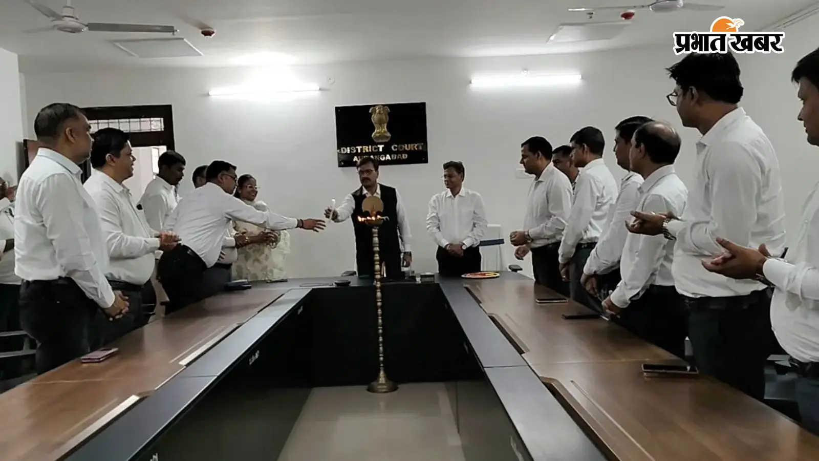 विशेष लोक अदालत में 290 में से 15 चेक बाउंस वादों का निस्तारण, 58.36 लाख रुपये के समझौते विशेष लोक अदालत में 290 में से 15 चेक बाउंस वादों का निस्तारण, 58.36 लाख रुपये के समझौते