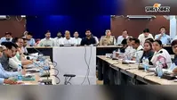 जिला स्तरीय बैठक में डीएम ने योजनाओं की समीक्षा, लंबित मामलों के शीघ्र निष्पादन का दिया निर्देश