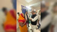 बक्सर: डुमरांव अनुमंडलीय अस्पताल में 20 बेड की यूनिट में सिर्फ एक डॉक्टर, शौचालयों की बदहाली भी आई सामने