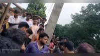 नकली पुलिस बनकर महिला दुकानदार से वसूली का प्रयास, धमकी