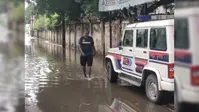 औरंगाबाद में जलजमाव से बढ़ी परेशानी, स्कूल जाने वाले बच्चों और ग्रामीणों को हो रही भारी दिक्कत