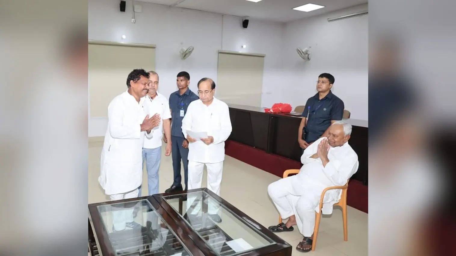 211 कॉलेज खुले, लेकिन जिले का सबसे बड़ा प्रखंड अब भी वंचित - डॉ. सिन्हा | Prabhat Khabar Network 211 कॉलेज खुले, लेकिन जिले का सबसे बड़ा प्रखंड अब भी वंचित - डॉ. सिन्हा | Prabhat Khabar Network