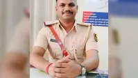 बक्सर: चोरी का 48 घंटे में खुलासा कर छाए थानाध्यक्ष चंदन कुमार, SP ने प्रशस्ति पत्र और नकद पुरस्कार से किया सम्मानित