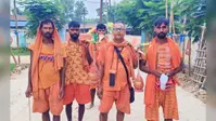 बंगला सावन के दूसरे दिन कटोरिया से गुजरे हजारों कांवरिया, रिमझिम बारिश में गूंजा 'बोल बम'