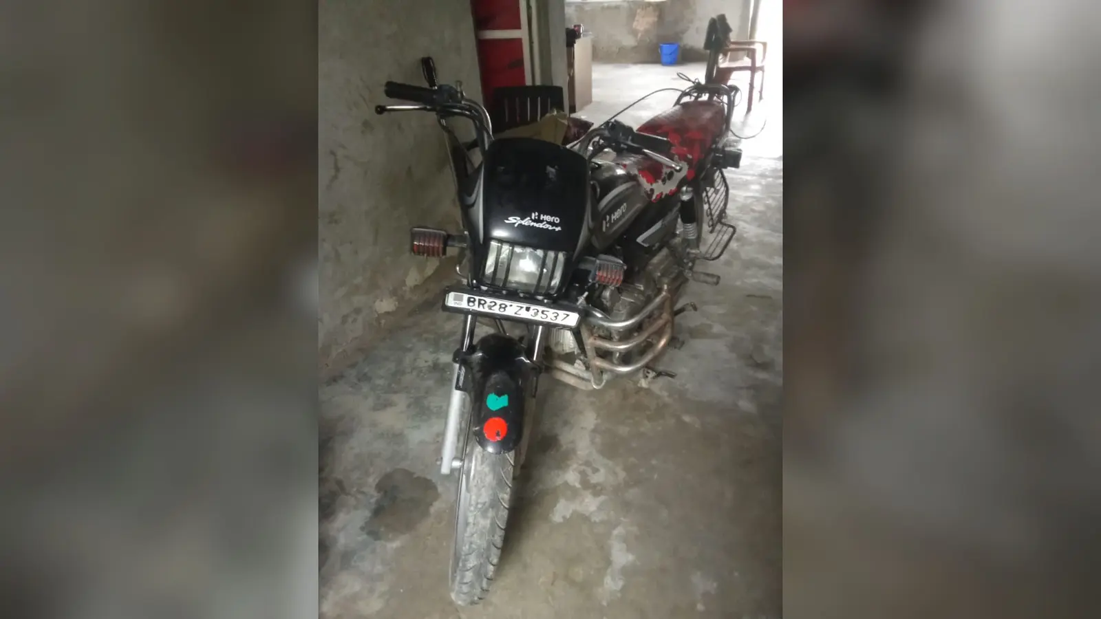 चोरी के बाईक के साथ गिरफ्तार युवक | Prabhat Khabar Network चोरी के बाईक के साथ गिरफ्तार युवक | Prabhat Khabar Network