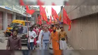 पुपरी में गो सम्मान आह्वान अभियान के तहत निकली पदयात्रा, गौ माता को राष्ट्रीय पशु घोषित करने की मांग