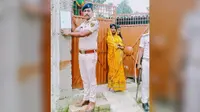 जमीनी विवाद के फरार दो आरोपितों के घर पुलिस ने चिपकाया इश्तिहार