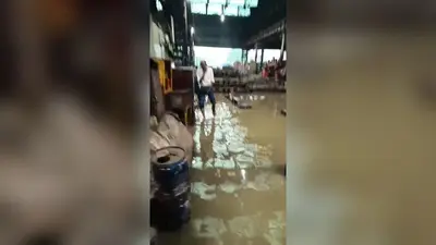 1. रेल इंजन कारखाना जमालपुर में बारिश के पानी के कारण कामकाज पूरी तरह बाधित
