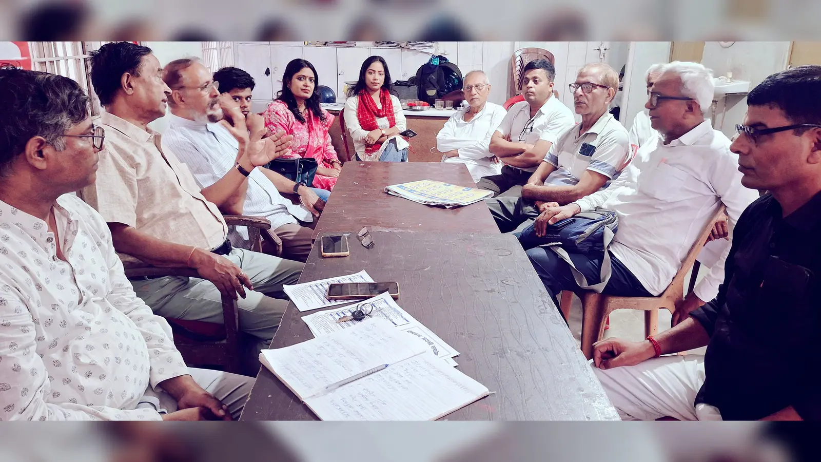 प्रेमचंद जयंती समारोह समिति की बैठक में साहित्यकार | Prabhat Khabar Network प्रेमचंद जयंती समारोह समिति की बैठक में साहित्यकार | Prabhat Khabar Network