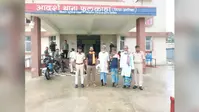 कुर्की-जब्ती मामले में पुलिस की बड़ी कार्रवाई, नरपतगंज में 4 फरार वारंटी गिरफ्तार, भेजे गए जेल