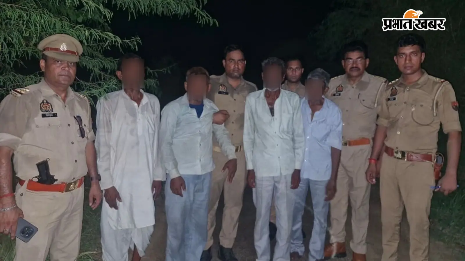 फिरोजाबाद एनकाउंटर में आगरा के 5 शातिर चोर गिरफ्तार फिरोजाबाद एनकाउंटर में आगरा के 5 शातिर चोर गिरफ्तार