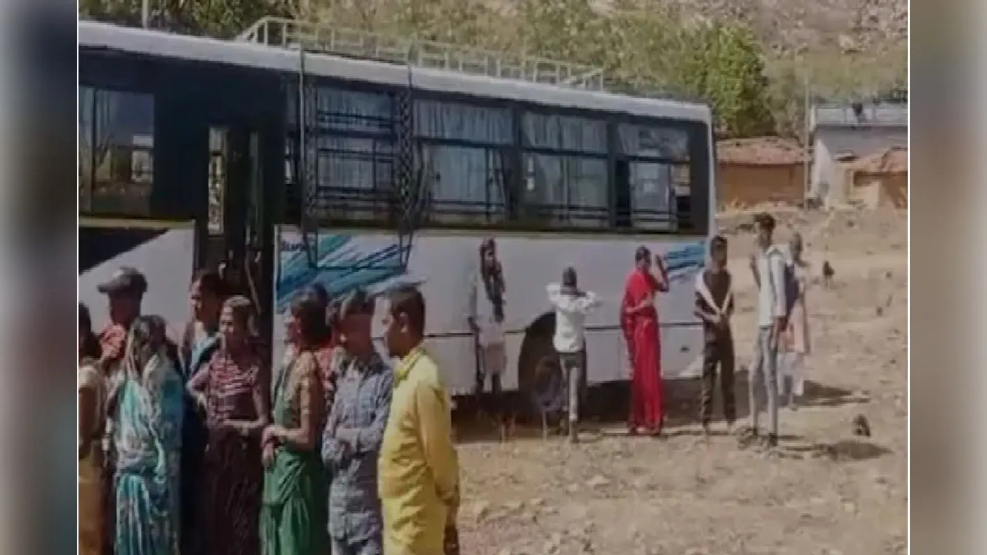 ट्रक की चपेट में आने से साइकिल सवार की मौत ट्रक की चपेट में आने से साइकिल सवार की मौत