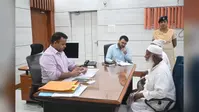 गोपलगंज: सबका सम्मान, जीवन आसान' अभियान के तहत डीएम ने लगाया जनता दरबार, अधिकारियों को दिए त्वरित कार्रवाई के निर्देश