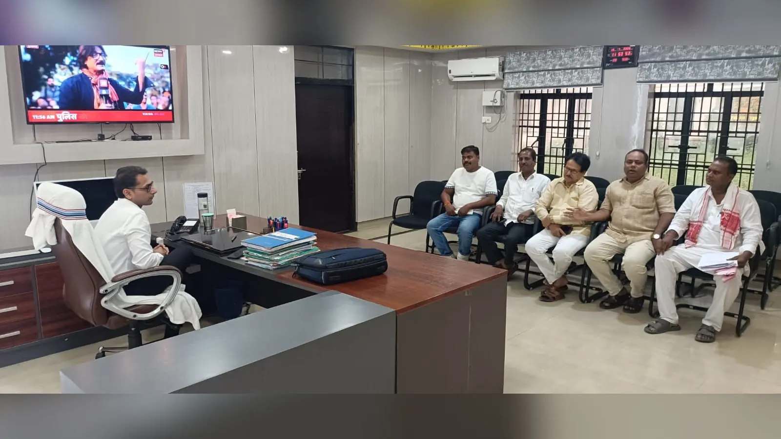 एनडीए केनेता जिला पदाधिकारी से मिले | Prabhat Khabar Network एनडीए केनेता जिला पदाधिकारी से मिले | Prabhat Khabar Network