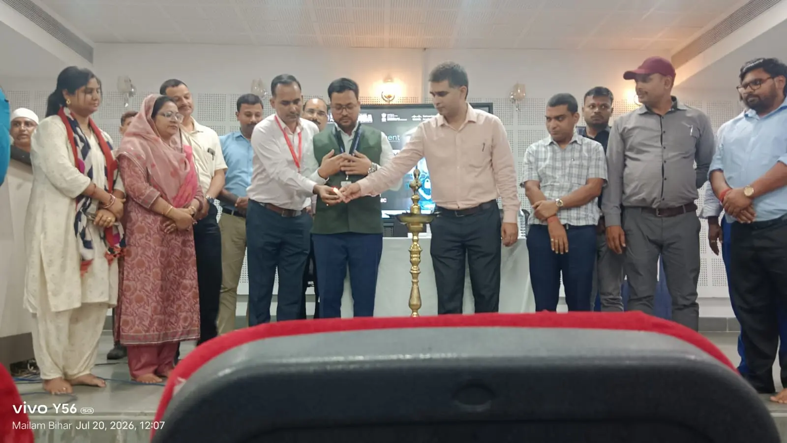 फोटो: 101 परिचय: कार्यक्रम का शुभारंभ करते अतिथि | Prabhat Khabar Network फोटो: 101 परिचय: कार्यक्रम का शुभारंभ करते अतिथि | Prabhat Khabar Network