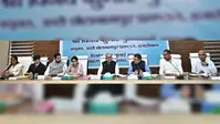 राजस्व संग्रह बढ़ाने व मामलों के त्वरित निष्पादन पर दें विशेष ध्यान : प्रमंडलीय आयुक्त