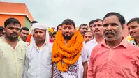 कैमूर में पैक्स चुनाव की बढ़ी सरगर्मी, अमांव पंचायत में पहले दिन अध्यक्ष पद के लिए दो समेत 14 प्रत्याशियों ने भरा पर्चा