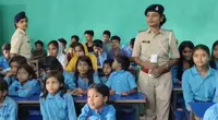 महलगांव स्कूल में मानव तस्करी के खिलाफ जागरूकता अभियान, पुलिस ने छात्रों को बताए बचाव के तरीके