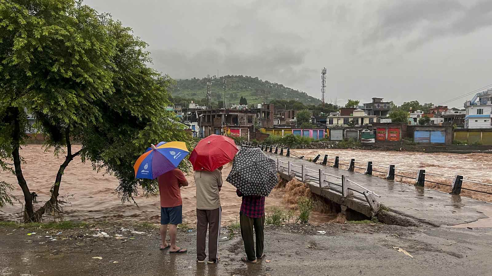 बारिश का अलर्ट: इन राज्यों में भारी बारिश की संभावना