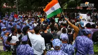 CJP Protest : जनरल डिब्बे में दिल्ली पहुंचे छात्र...परिवार की बात भी नहीं मानी