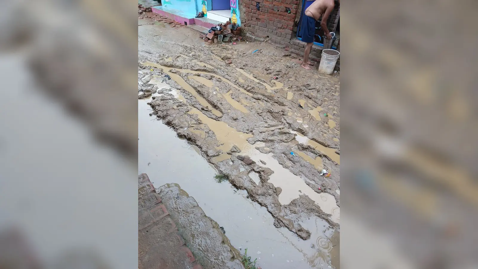 फोटो केप्शन : पतसंडा पंचायत में सड़क की जर्जर स्थिति | Prabhat Khabar Network फोटो केप्शन : पतसंडा पंचायत में सड़क की जर्जर स्थिति | Prabhat Khabar Network