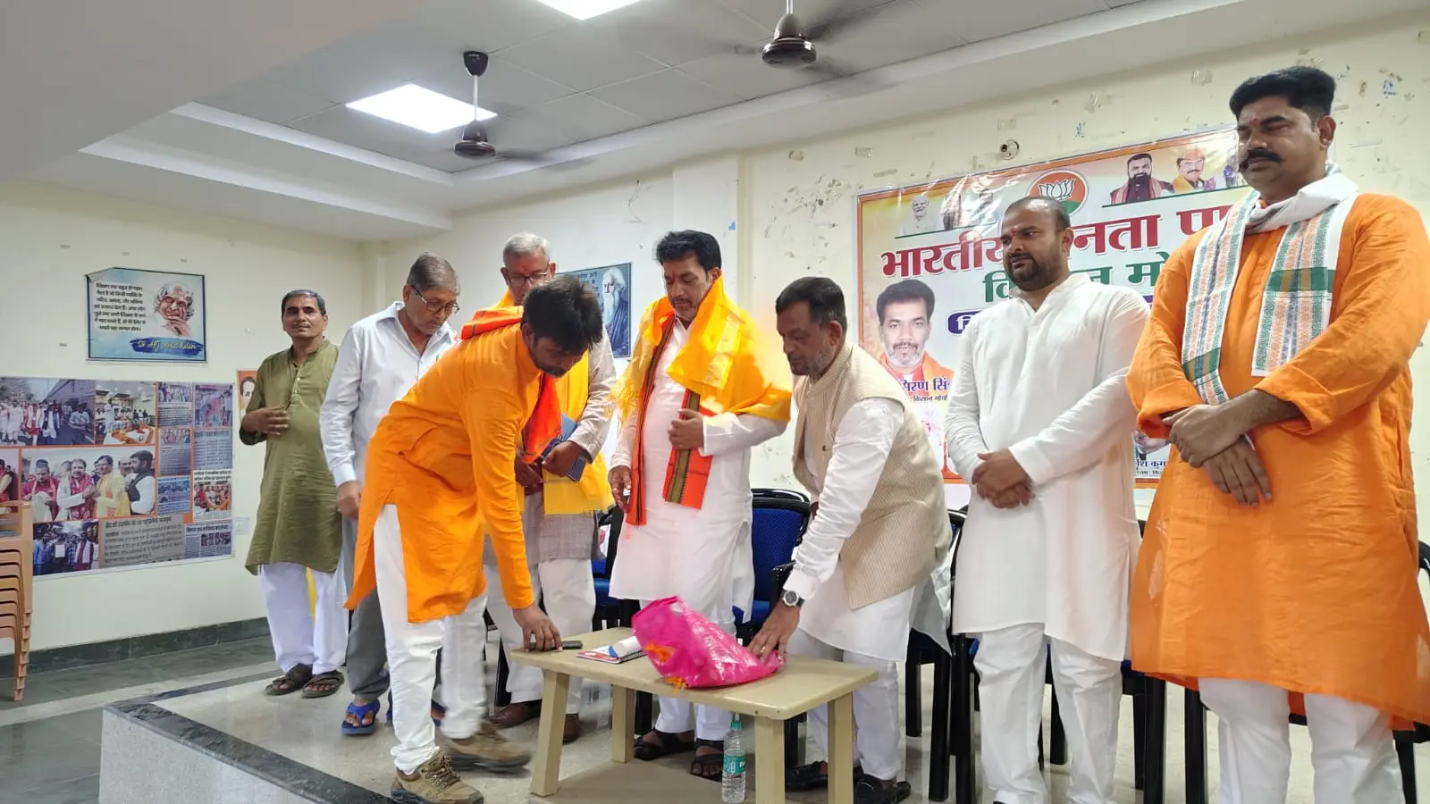 भाजपा किसान मोर्चा की संगठनात्मक बैठक में किसानों के मुद्दों पर मंथन | Prabhat Khabar Network भाजपा किसान मोर्चा की संगठनात्मक बैठक में किसानों के मुद्दों पर मंथन | Prabhat Khabar Network