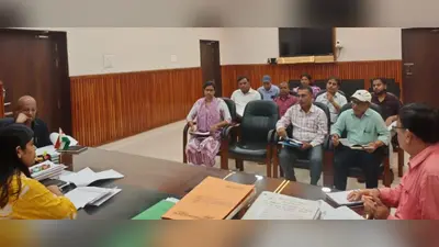 शिवहर में सात निश्चय योजनाओं की समीक्षा, डीएम ने गुणवत्ता और पारदर्शिता पर दिया जोर