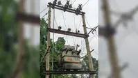 बक्सर में आकाशीय बिजली से ट्रांसफार्मर जला, दो दिनों से बिजली गुल, उपभोक्ता परेशान