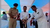नवादा: अब हर महीने दो बार लगेगा सहयोग शिविर, DM-SP ने किया शुभारंभ, मौके पर बांटे राशन कार्ड और स्वीकृति पत्र