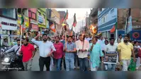 हेमंत सरकार के भ्रष्ट नीतियों के विरुद्ध गुमला भाजयुमो का मशाल जुलूस