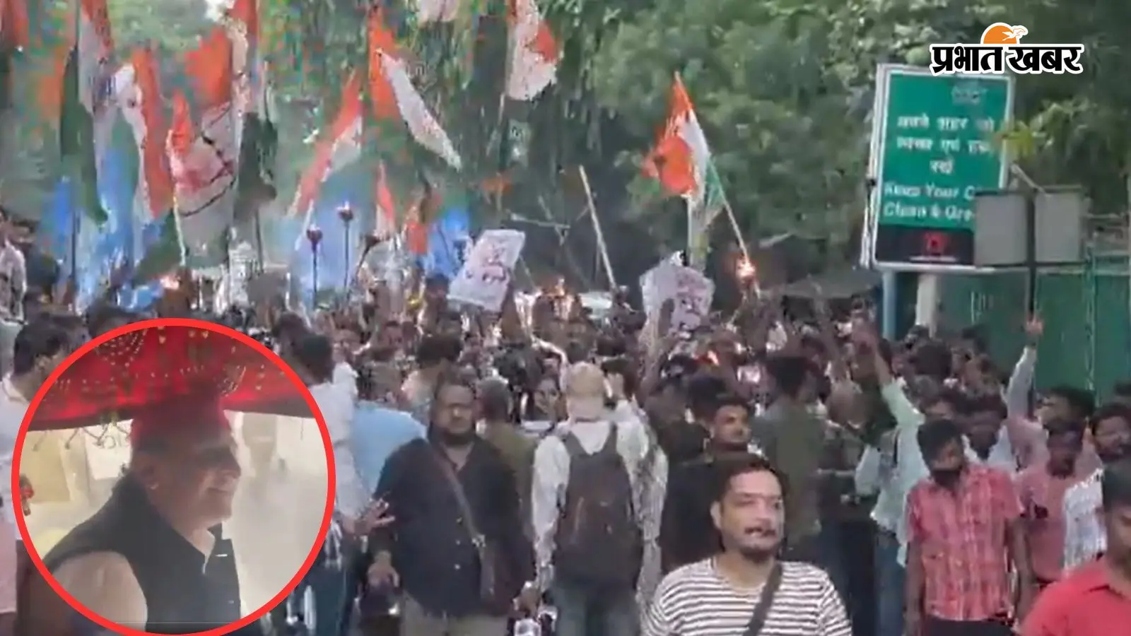 लखनऊ में सपा-कांग्रेस नेताओं का पदर्शन लखनऊ में सपा-कांग्रेस नेताओं का पदर्शन