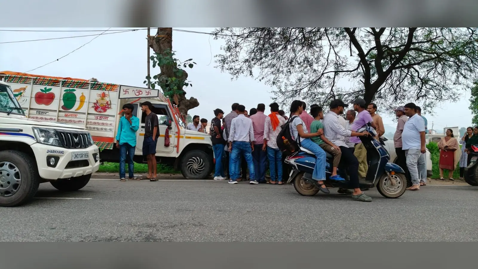 केसुरा में सड़क दुर्घटना | Prabhat Khabar Network केसुरा में सड़क दुर्घटना | Prabhat Khabar Network