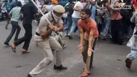 क्या सादे लिबास में पुलिस कर सकती है लाठीचार्ज? जानिए क्या कहता है भारत का कानून