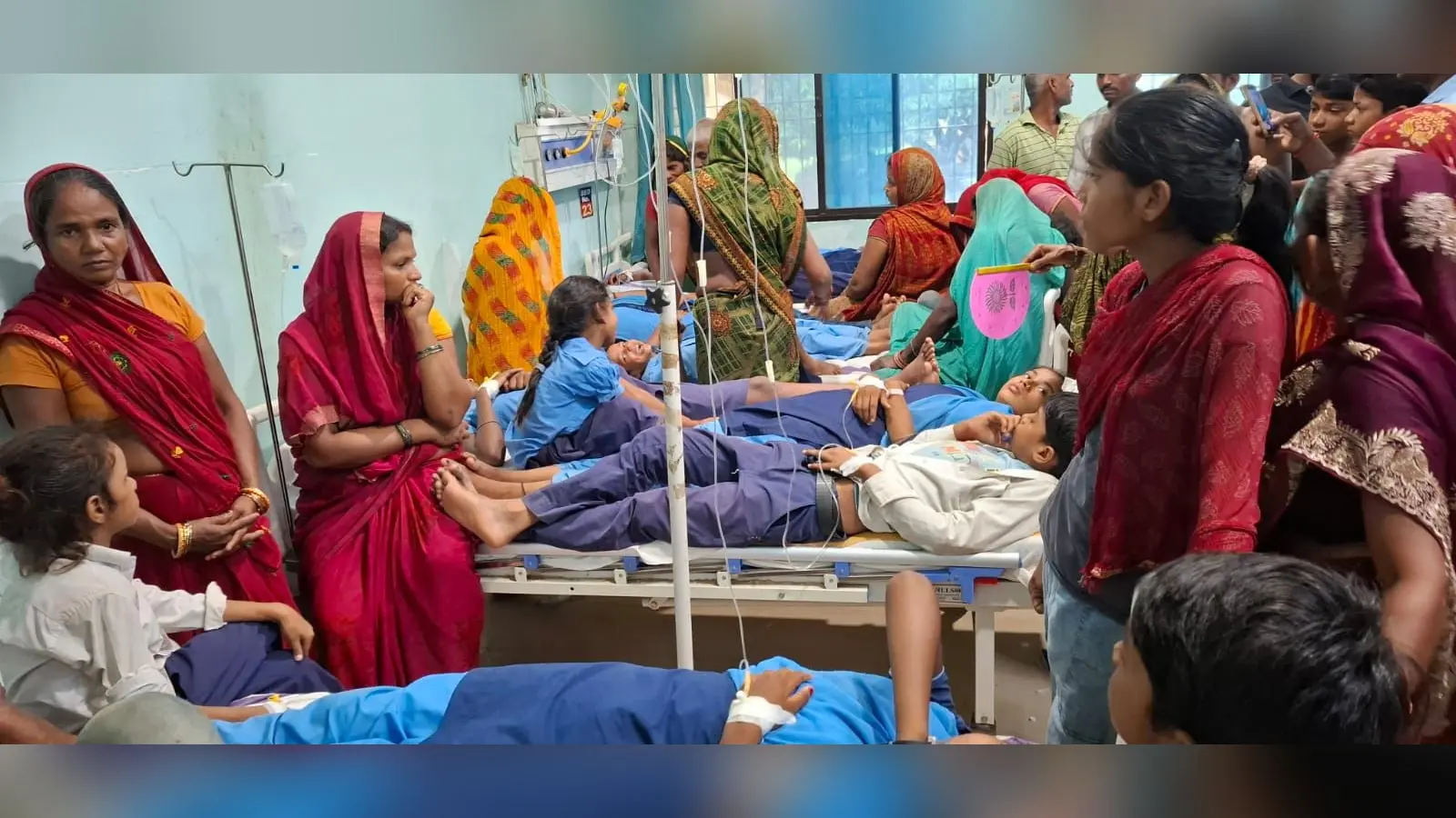अस्पताल में इलाजरत छात्र | Prabhat Khabar Network अस्पताल में इलाजरत छात्र | Prabhat Khabar Network