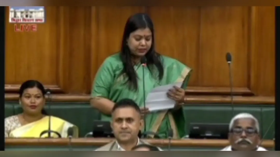 विधानसभा में मामला उठाती विधायक विनीता मेहता | Prabhat Khabar Network विधानसभा में मामला उठाती विधायक विनीता मेहता | Prabhat Khabar Network