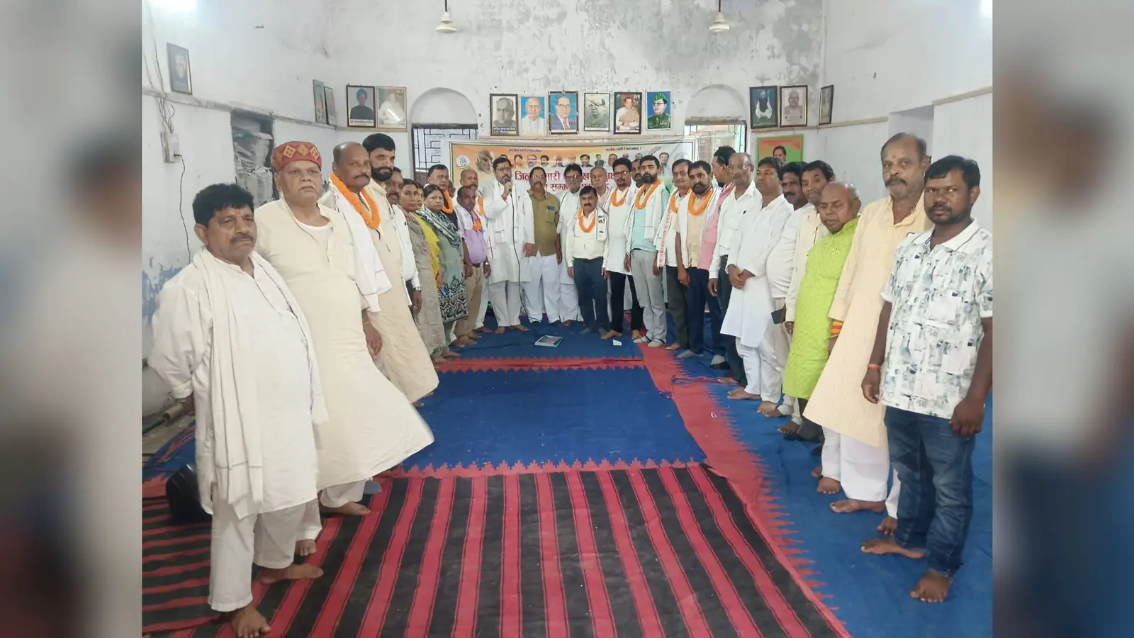 फोटो- गया- कार्यक्रम में शामिल लोग | Prabhat Khabar Network फोटो- गया- कार्यक्रम में शामिल लोग | Prabhat Khabar Network