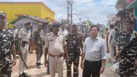 बासोपट्टी: महिनाथपुर बॉर्डर पर चला अतिक्रमण हटाओ अभियान, जेसीबी से हटाए गए अवैध निर्माण