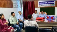 सीतानढ़ी: ओपीडी से टीबी जांच कक्ष तक पहुंची जांच टीम, कई व्यवस्थाओं की हुई समीक्षा
