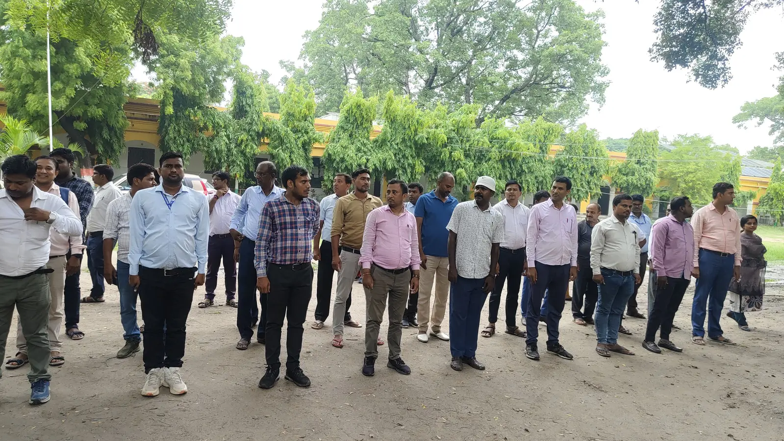 स्काउट गाइड के शिक्षक प्रशिक्षण प्राप्त करते हुए | Prabhat Khabar Network स्काउट गाइड के शिक्षक प्रशिक्षण प्राप्त करते हुए | Prabhat Khabar Network
