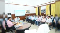 पीएम सूर्य घर योजना में देरी पर डीएम सख्त, बैंकों को दिया अल्टीमेटम