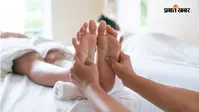 पैरों के तलवों में छिपे हैं धन और भाग्य के संकेत, जानिए समुद्रशास्त्र की रोचक मान्यताएं