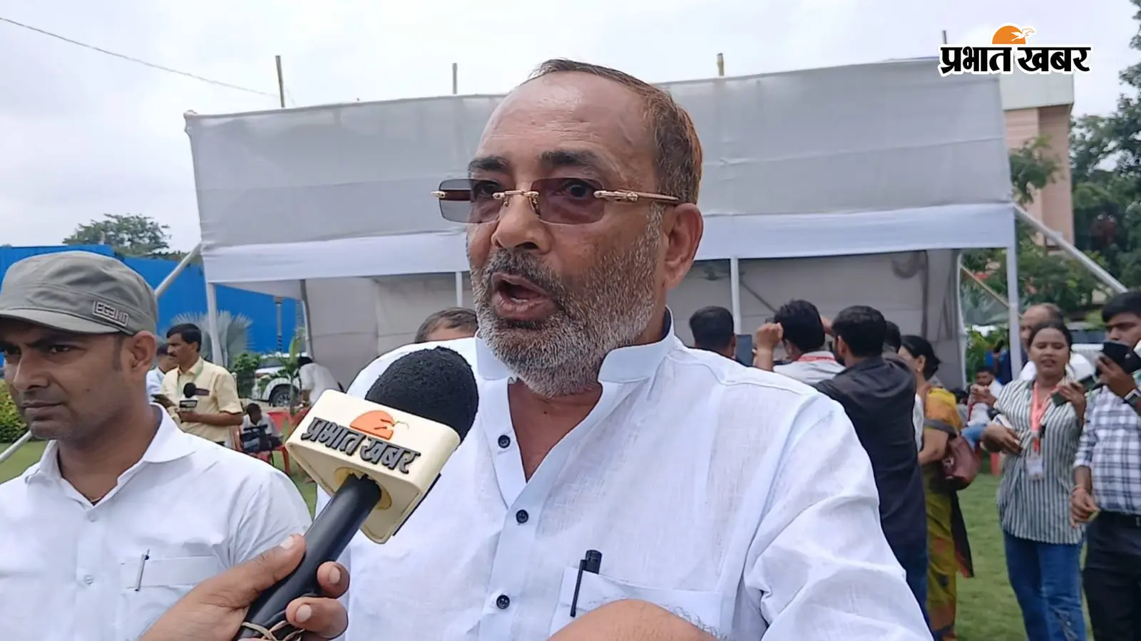 प्रभात खबर से बातचीत करते बीजेपी विधायक श्यामबाबू यादव प्रभात खबर से बातचीत करते बीजेपी विधायक श्यामबाबू यादव