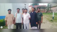 मजदूरी के लिए नदी पार कर रहे युवक की डूबने से मौत, पुल नहीं होने से ग्रामीणों में आक्रोश