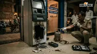 बेखौफ लुटेरों का तांडव: 15 मिनट में गैस कटर से काटा HDFC का ATM, ₹3.77 लाख कैश लेकर फरार