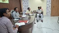 स्वच्छ भारत मिशन और पीएम आवास योजना की समीक्षा बैठक, DDC इन्द्रवीर कुमार ने दिए कड़े निर्देश