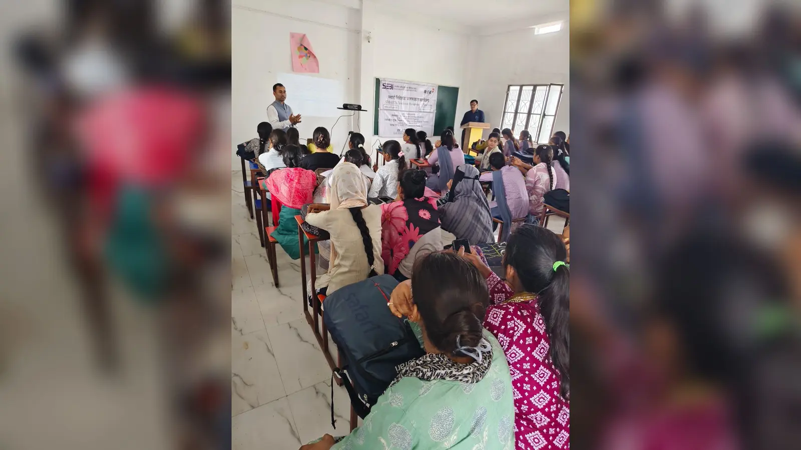 कार्यक्रम के दौरान उपस्थित छात्राएं | Prabhat Khabar Network कार्यक्रम के दौरान उपस्थित छात्राएं | Prabhat Khabar Network
