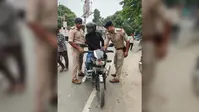 सीवान में विशेष वाहन जांच अभियान, नियम तोड़ने वालों पर पुलिस की कार्रवाई