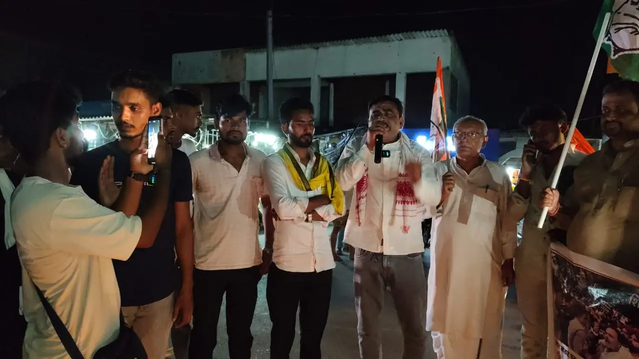 फोटो संख्या : 3 मार्च में शामिल कार्यकर्ता | Prabhat Khabar Network फोटो संख्या : 3 मार्च में शामिल कार्यकर्ता | Prabhat Khabar Network